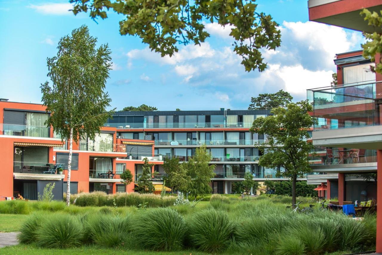 Bl Bavaria Yachtclub & Apartments バラトンレッレ エクステリア 写真