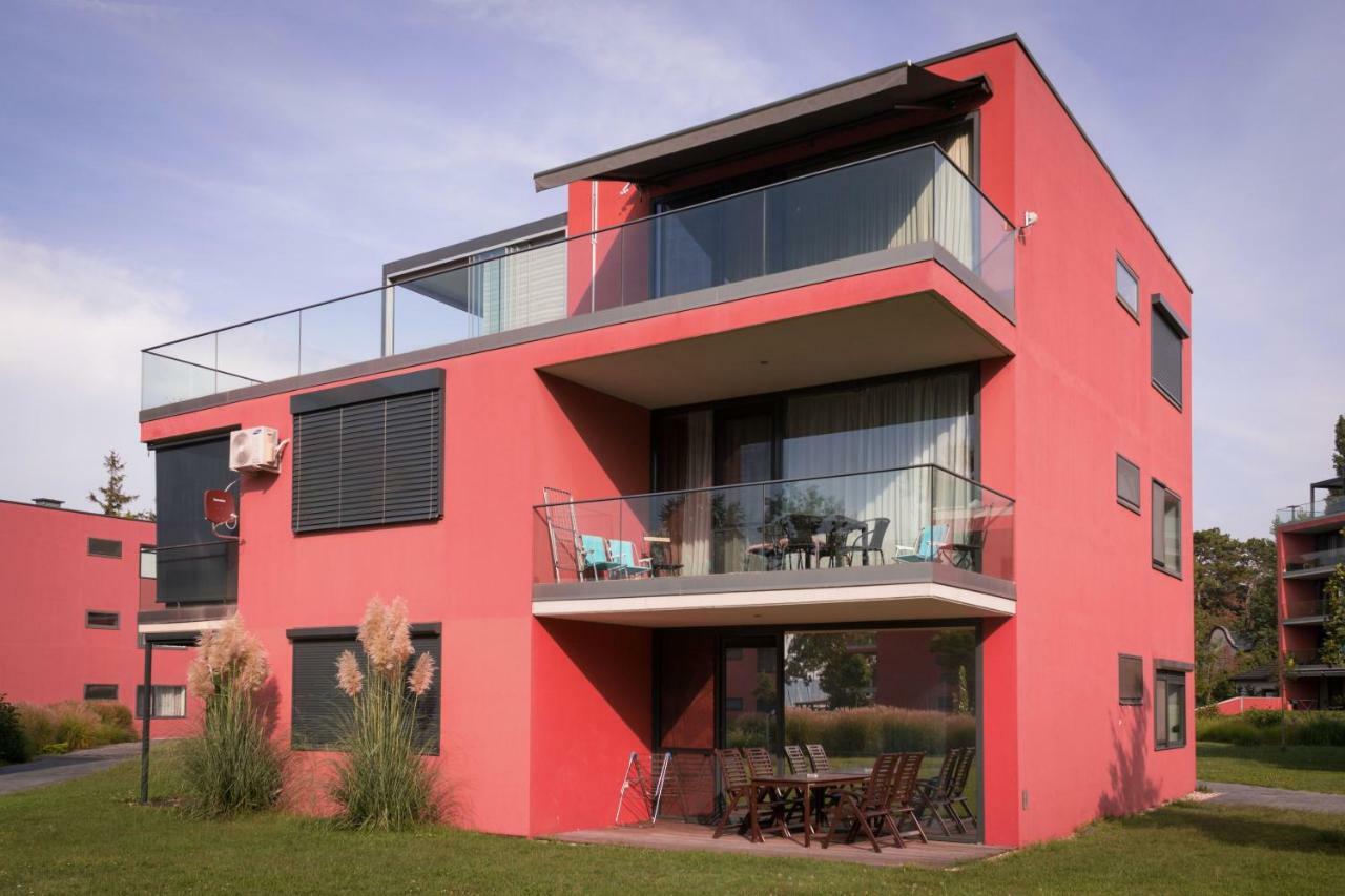 Bl Bavaria Yachtclub & Apartments バラトンレッレ エクステリア 写真
