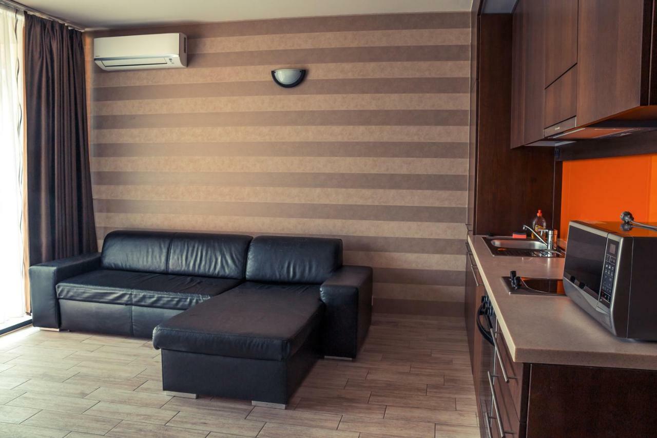 Bl Bavaria Yachtclub & Apartments バラトンレッレ エクステリア 写真